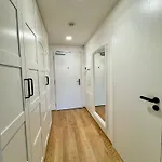 The Basilej Apartment Private Garden & Parking *