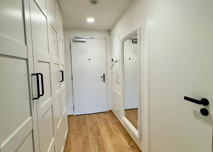 The Basilej Apartment Private Garden & Parking *