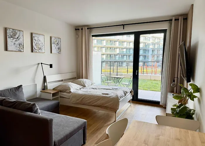 The Basilej Apartment Private Garden & Parking 布拉格
