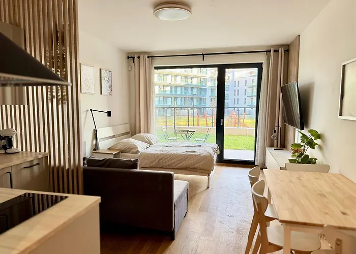 The Basilej Apartment Private Garden & Parking *